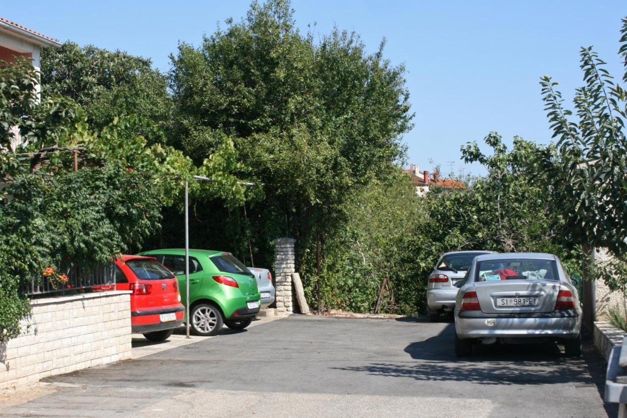 Apartments With A Parking Space Pula - 6985 Exterior foto